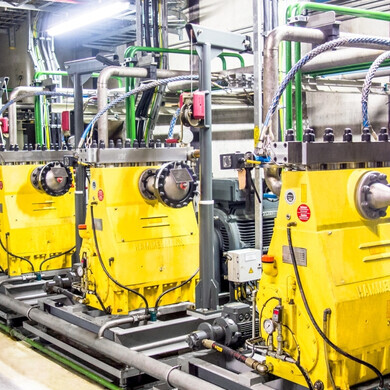 Hammelmann_Interpump Macchinario Hammelmann in funzione presso Interpump, evidenziando precisione e performance nell’ambito della produzione industriale.