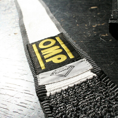 Design innovativo e passione per le competizioni: OMP Racing Force, sinonimo di performance e sicurezza.