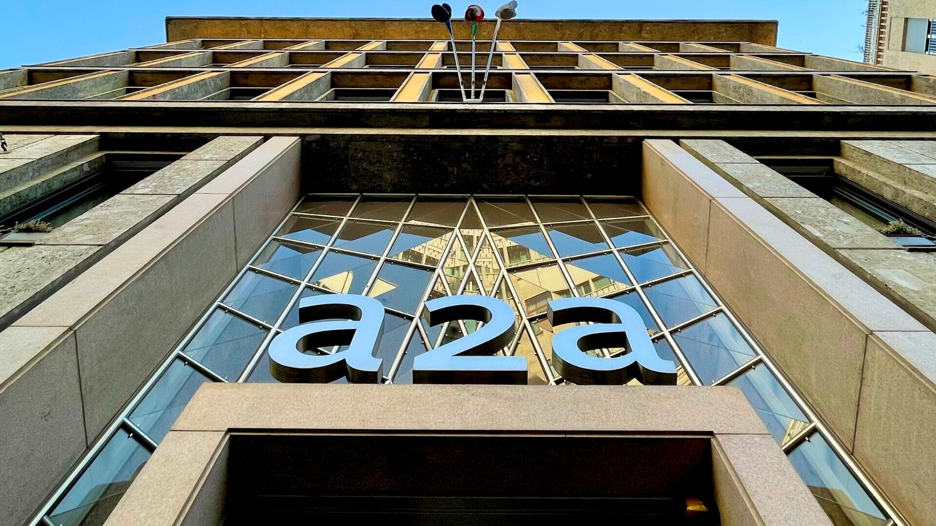 Sede amministrativa a2a 1 Ingresso della sede di a2a