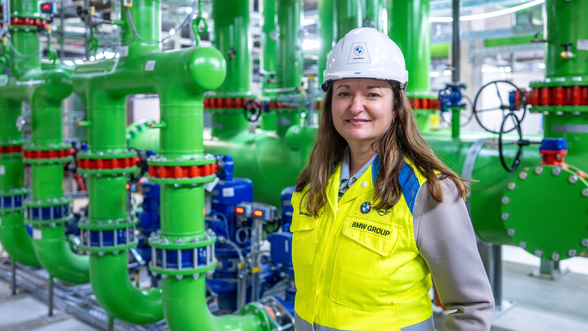 Lavoratrice BMW Group