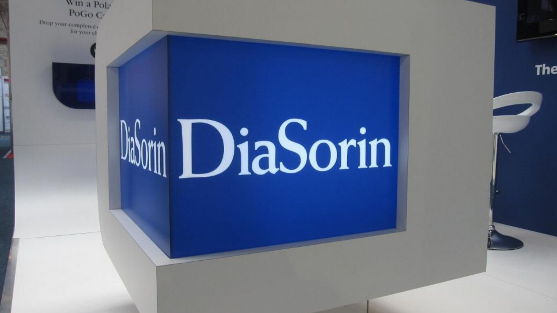 Punto DiaSorin Punto informativo o operativo DiaSorin con insegna visibile.