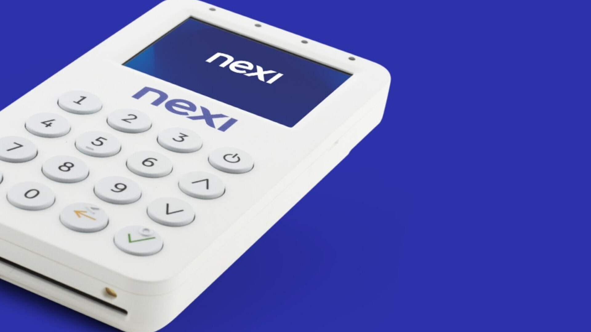 Transazione digitale effettuata tramite Nexi, con smartphone e POS.