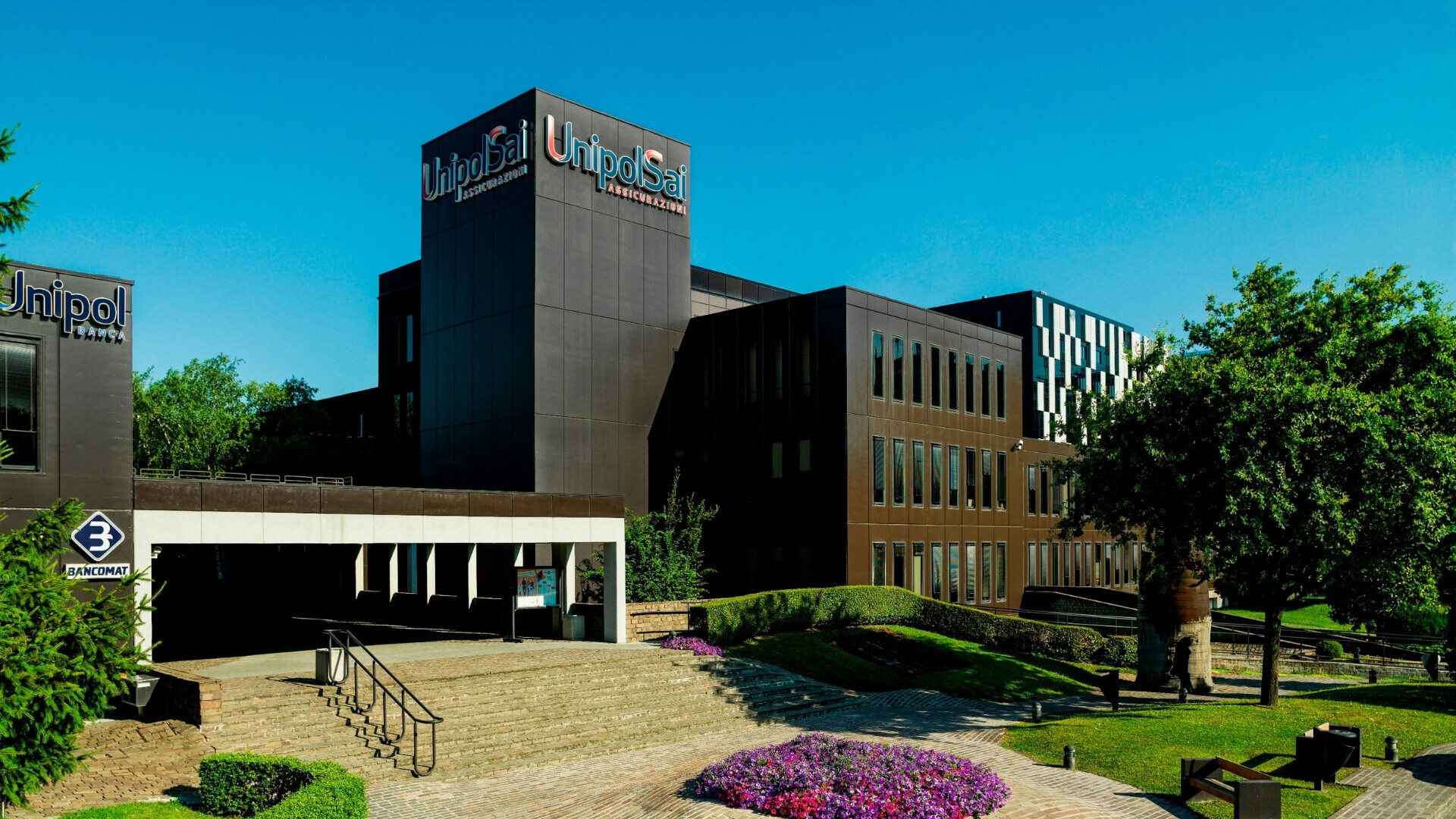 Sede Unipolsai Vista esterna della sede di Unipolsai