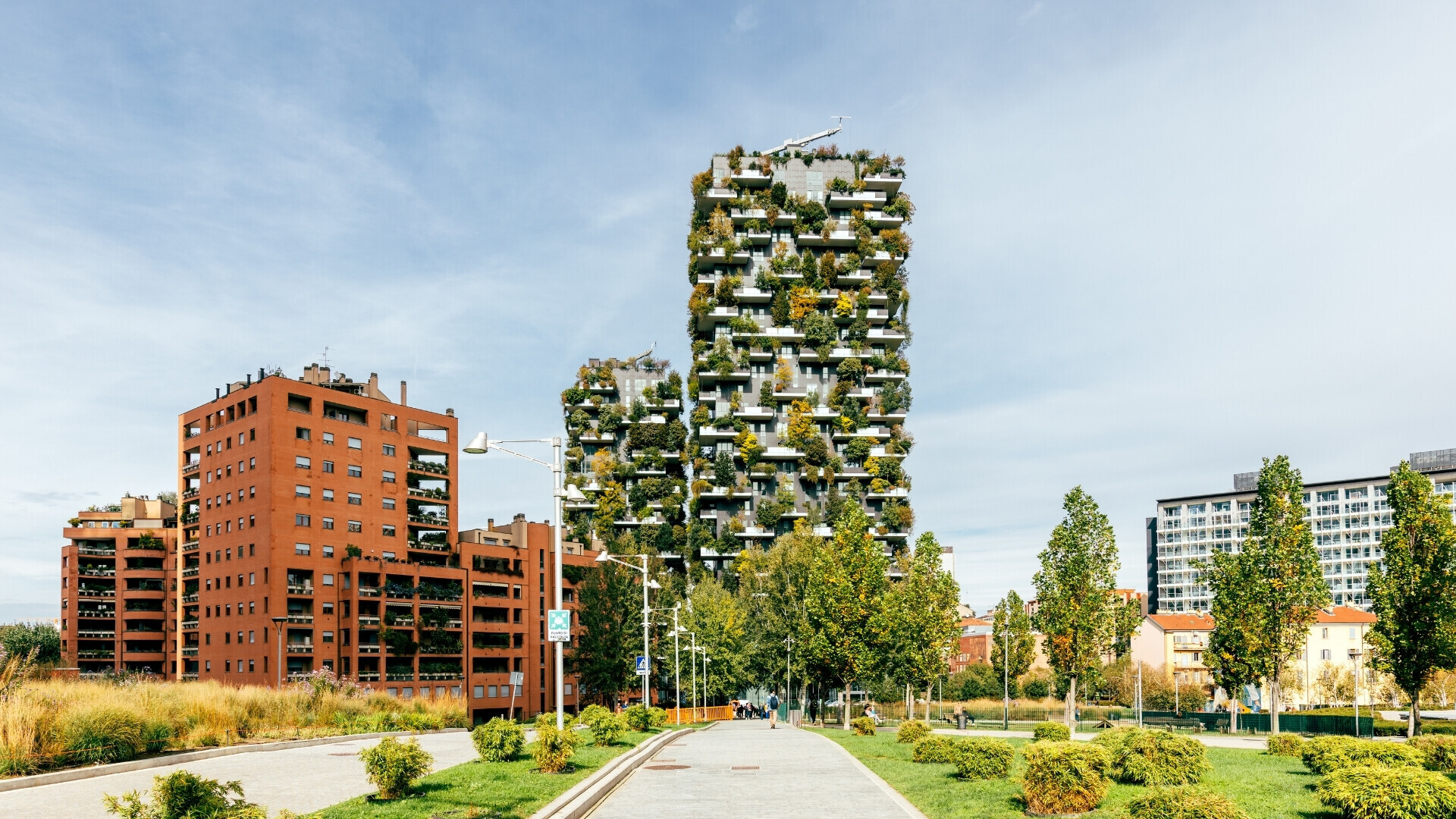 Vista frontale Porta Nuova Milano, Bosco Verticale Vista frontale Porta Nuova Milano di palazzi tra cui il Bosco Verticale